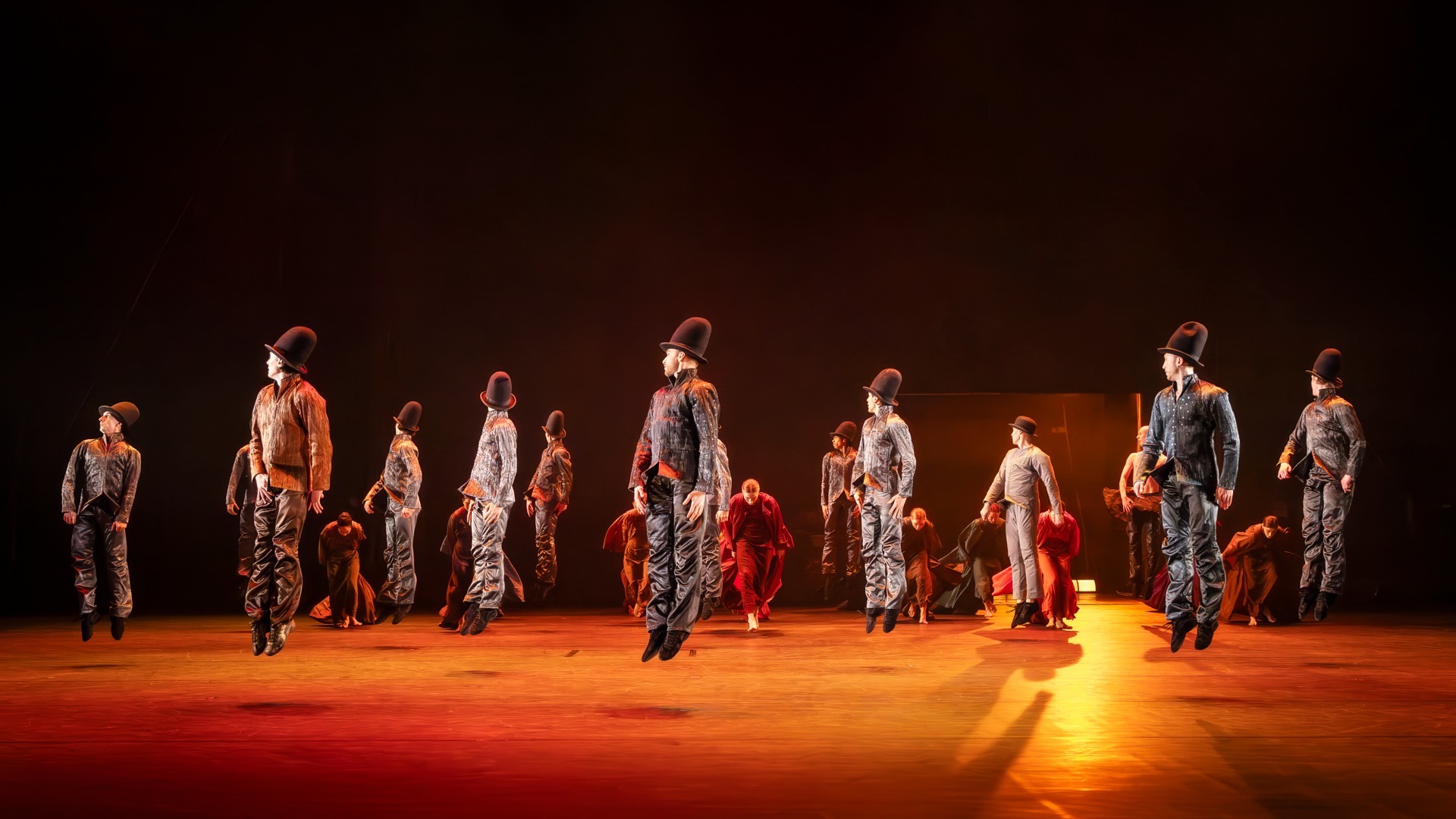 The Royal Swedish Ballet dancing on stage.