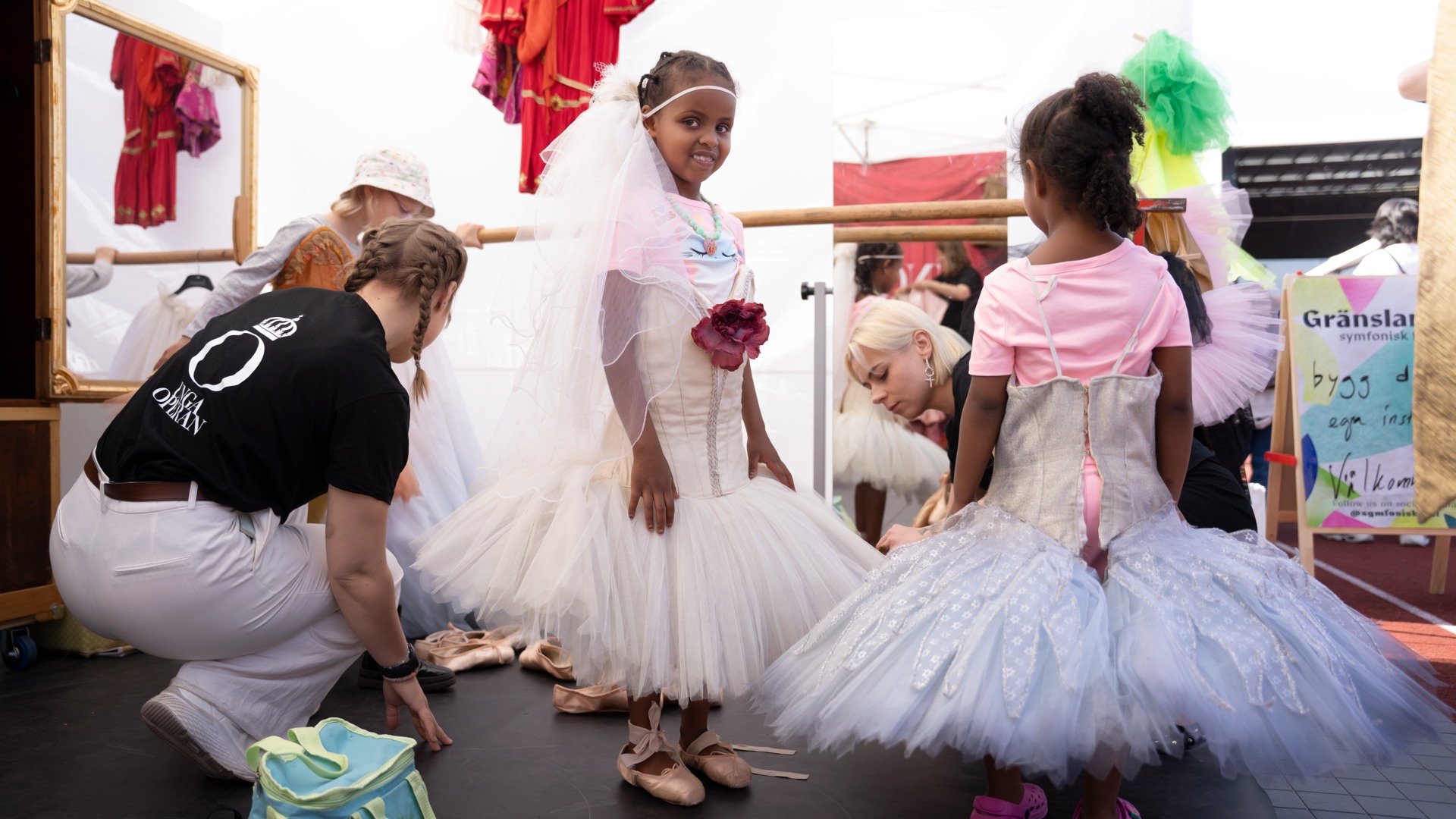 Unga Operan På Vift.