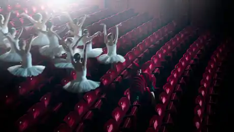 Kungliga Operan Mood 2021 2022 SALONGEN Foto Markus Gårder Webb.